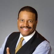 headshot of Robert Knowling