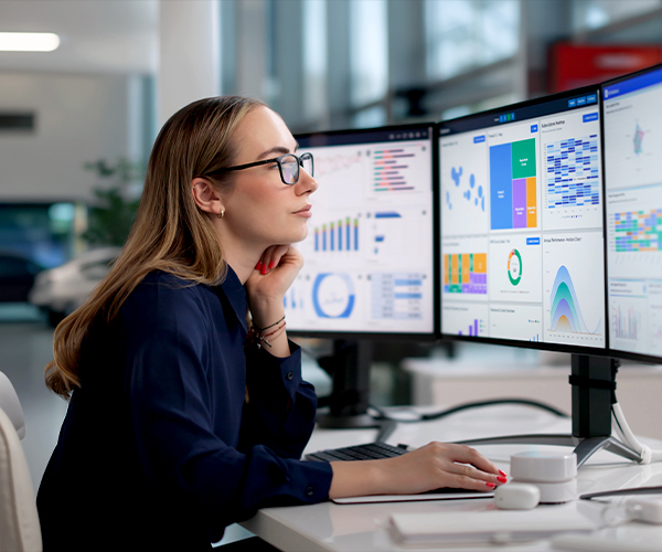 Stream_Blog_Graphics_600x500_How_Dealerships_Can_Use_Personalization_07-26